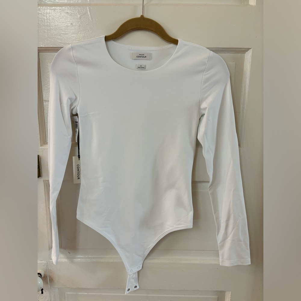 Brand New, Never Worn Aritzia Contour Longsleeve Bodysuit in White